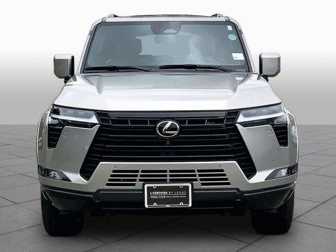 Certified 2024 Lexus GX 550 w/ Accessory Package (2T) AWD/4WD image 4