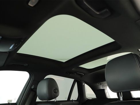 Used 2018 Mercedes-Benz GLC 300 GLC 300 image 26