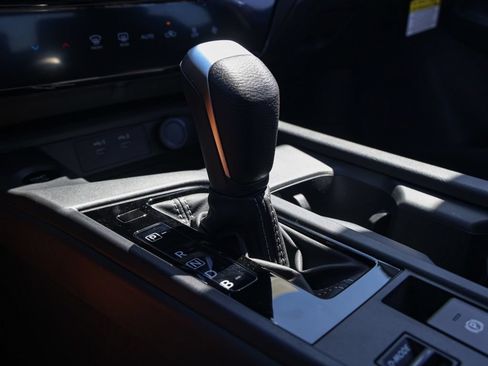 New 2026 Nissan Sentra SV w/ Floor Mat Package FWD image 30