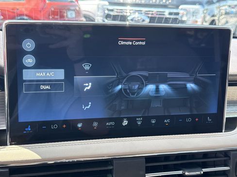 Used 2023 Lincoln Corsair FWD w/ Equipment Group 101A image 25