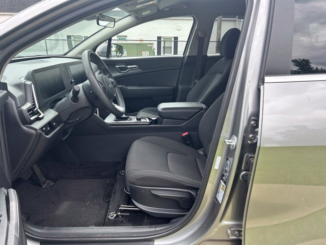Certified 2024 Kia Sportage LX FWD image 7