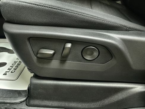 New 2026 Chevrolet Silverado 1500 Custom AWD/4WD image 20