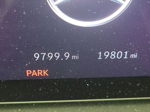 Used 2025 Mercedes-Benz GLE 450 4MATIC image 6