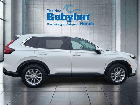 Used 2023 Honda CR-V EX image 6