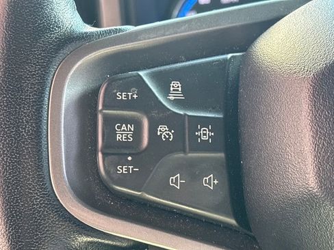 Used 2021 Ford Bronco Badlands image 17