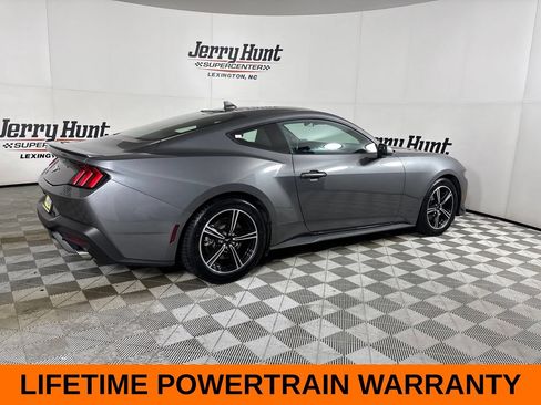 Used 2025 Ford Mustang Premium RWD image 6