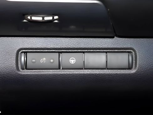 Used 2024 Nissan Pathfinder Rock Creek image 32