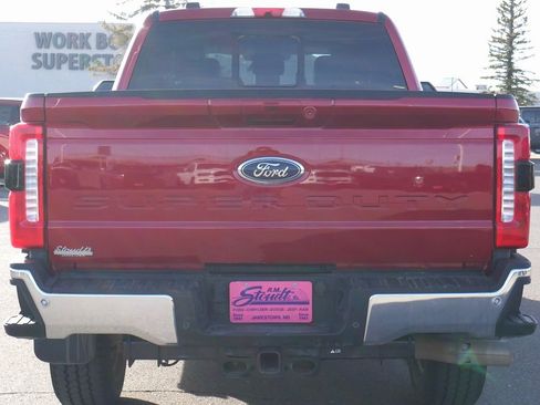 Used 2023 Ford F250 Lariat image 3