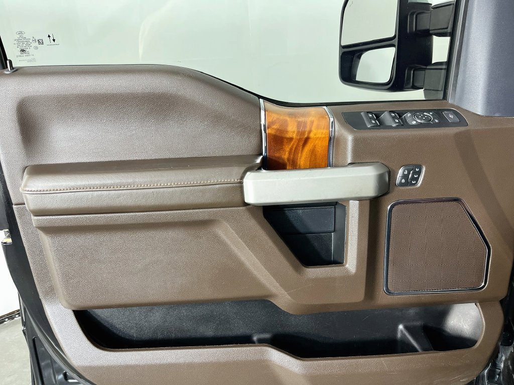 Used 2022 Ford F350 King Ranch w/ Tremor Off-Road Package AWD/4WD image 28