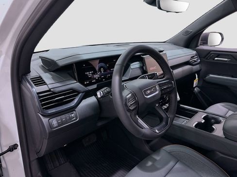 New 2026 GMC Acadia AT4 w/ Luxury Package AWD/4WD image 9