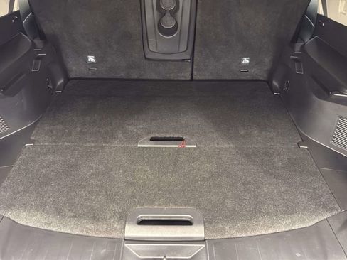 Used 2018 Nissan Rogue S AWD/4WD image 7