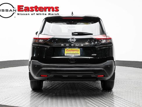 Used 2023 Nissan Rogue S AWD/4WD image 6