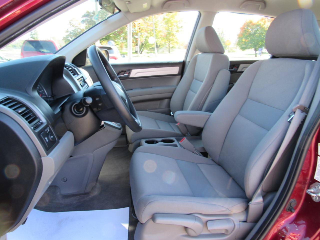 Used 2011 Honda CR-V LX image 5