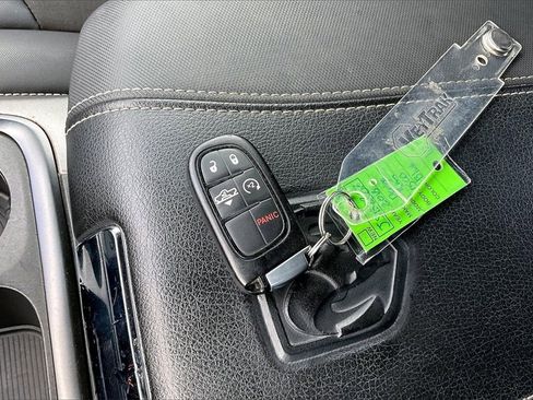 Used 2018 RAM 1500 Rebel w/ Luxury Group image 36