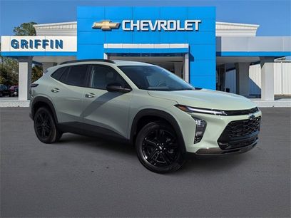 New 2026 Chevrolet Trax ACTIV w/ Sunroof Package