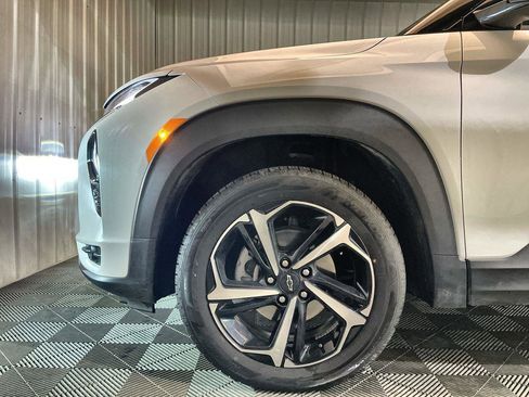 Used 2022 Chevrolet TrailBlazer RS w/ Technology Package image 31