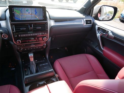 Used 2023 Lexus GX 460 Premium w/ Premium Plus Package image 14
