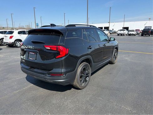 Used 2020 GMC Terrain SLE w/ Driver Convenience Package AWD/4WD image 5