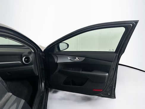 Used 2024 Kia Forte LXS image 30