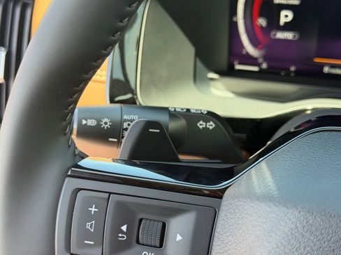 New 2026 Nissan Pathfinder Platinum AWD/4WD image 18
