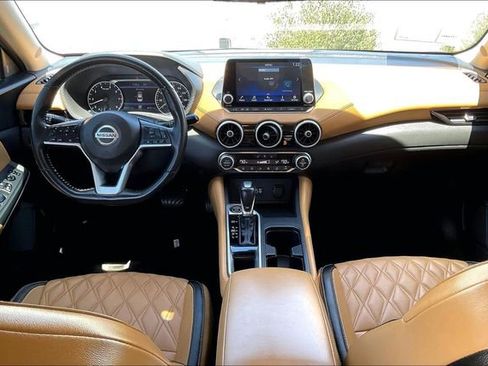 Used 2023 Nissan Sentra SV w/ SV Premium Package FWD image 15
