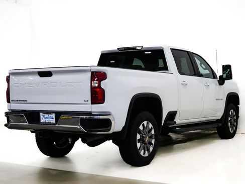 Used 2024 Chevrolet Silverado 3500 LT w/ Convenience Package AWD/4WD image 5
