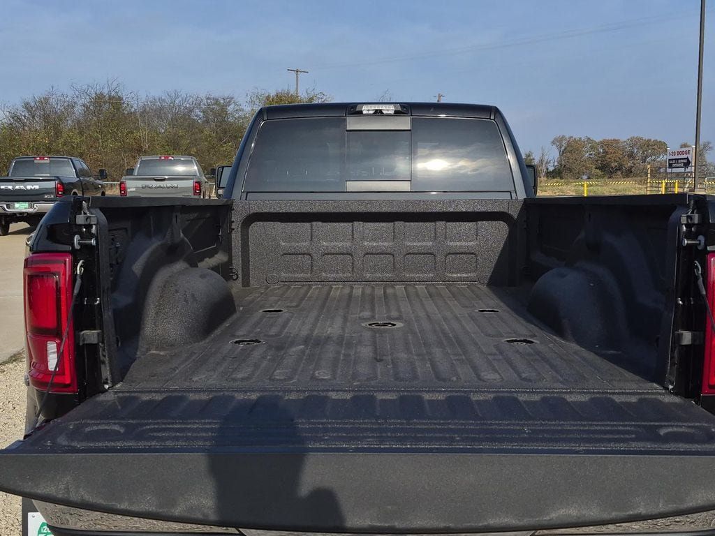 New 2026 RAM 3500 Tradesman AWD/4WD image 8