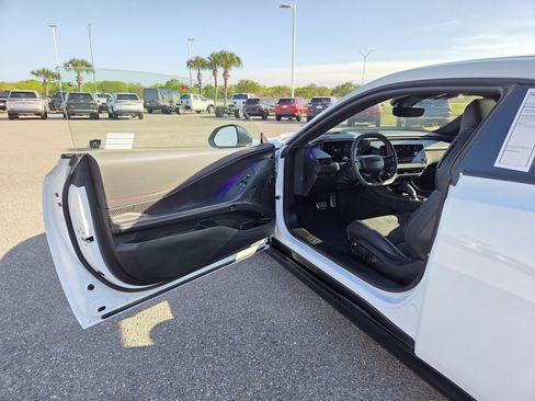 Used 2024 Dodge Charger Daytona Scat Pack w/ Plus Group AWD/4WD image 12