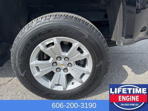 Used 2022 Chevrolet Colorado LT w/ Fleet Safety Package image 12