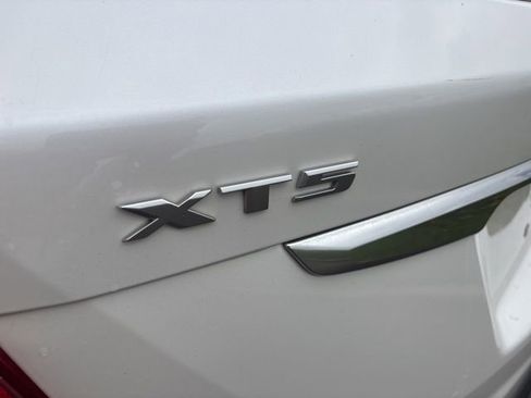 Used 2019 Cadillac XT5 Luxury image 47