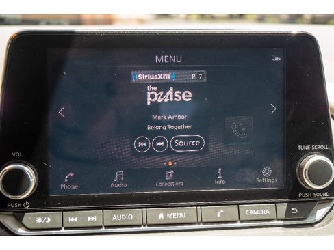Used 2023 Nissan Rogue SV AWD/4WD image 23