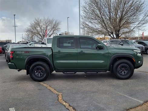 Certified 2025 Nissan Frontier PRO-4X image 2