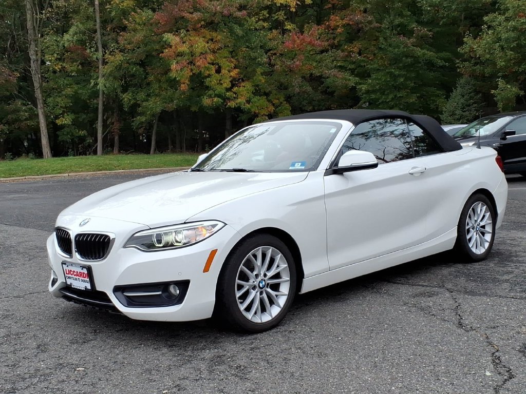 Used 2016 BMW 228i xDrive Convertible AWD/4WD image 3