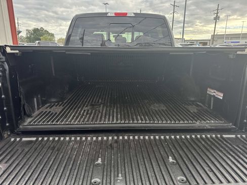 Used 2019 Ford F150 Lariat w/ Equipment Group 502A Luxury image 8