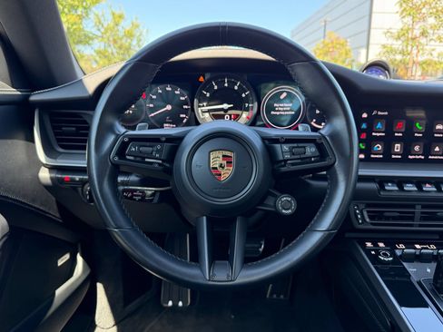 Used 2022 Porsche 911 Carrera 4S AWD/4WD image 15