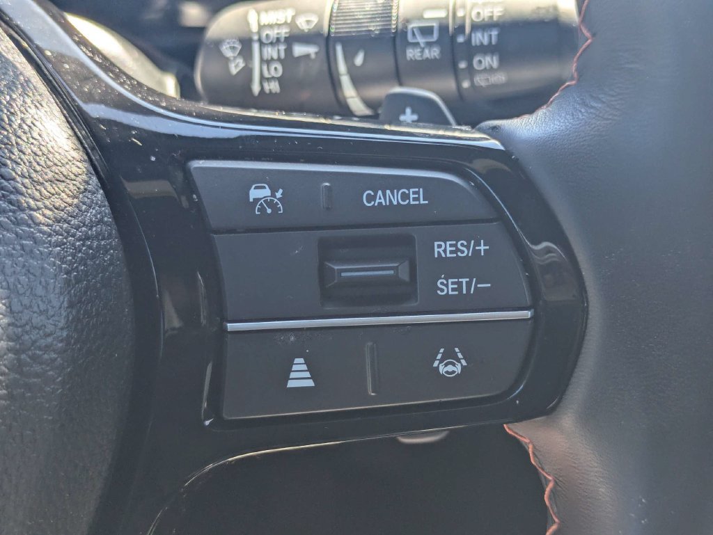Used 2023 Honda Pilot Sport image 26