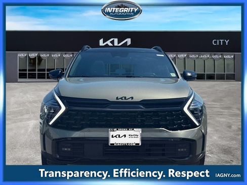 Certified 2025 Kia Sportage X-Line Prestige AWD/4WD image 2