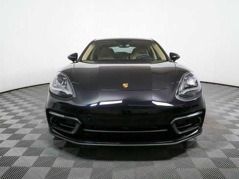 Used 2023 Porsche Panamera 4S w/ Premium Package image 36