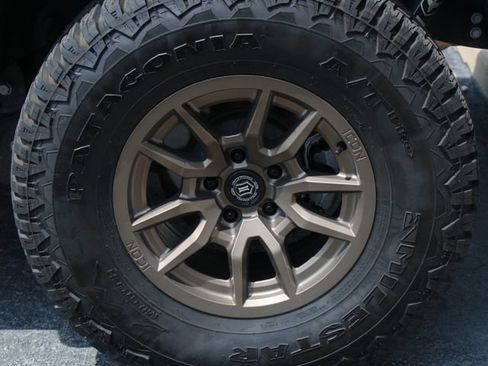 Used 2021 Jeep Wrangler Unlimited Sport AWD/4WD image 34