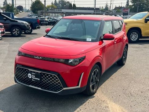 Certified 2023 Kia Soul EX FWD image 3
