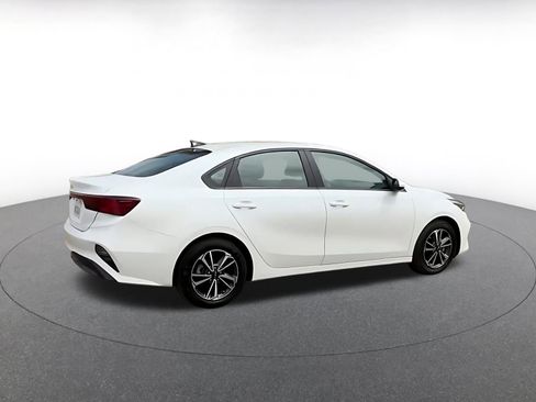 Used 2024 Kia Forte LXS FWD image 14