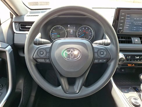 Used 2019 Toyota RAV4 XLE w/ Carpet Mat Package AWD/4WD image 21