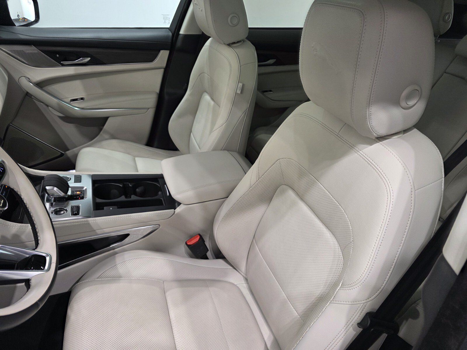 Used 2021 Jaguar F-PACE S AWD/4WD image 8