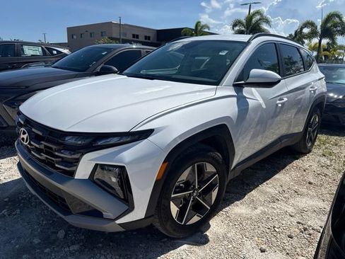 Used 2026 Hyundai Tucson SEL FWD image 1