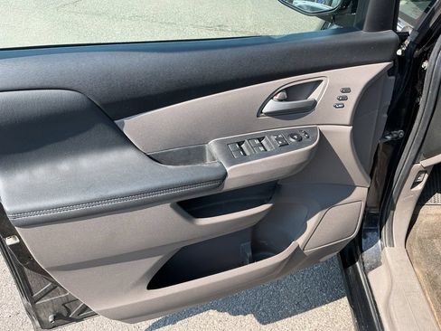 Used 2011 Honda Odyssey Touring image 17