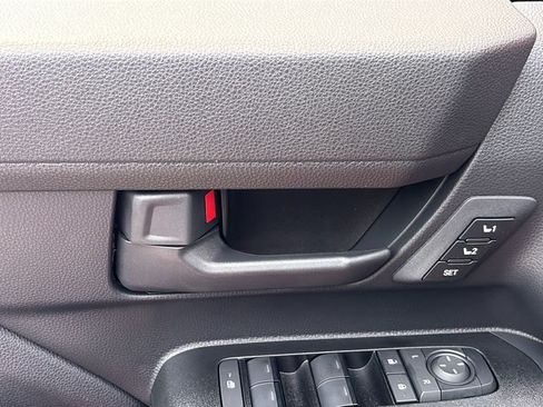 New 2026 Toyota 4Runner TRD Off-Road Premium AWD/4WD image 13