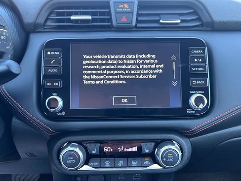 New 2025 Nissan Versa SR w/ Trunk Package image 19