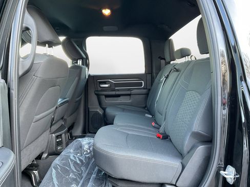Used 2025 RAM 2500 Big Horn image 13