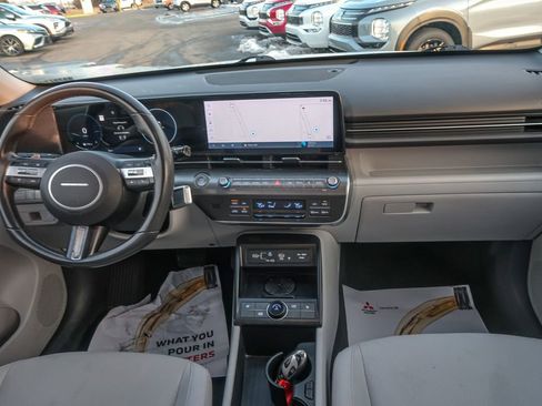 Used 2024 Hyundai Kona SEL w/ Convenience Package image 18