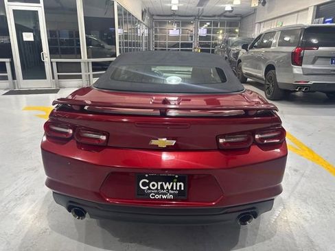 Used 2023 Chevrolet Camaro LT RWD image 7